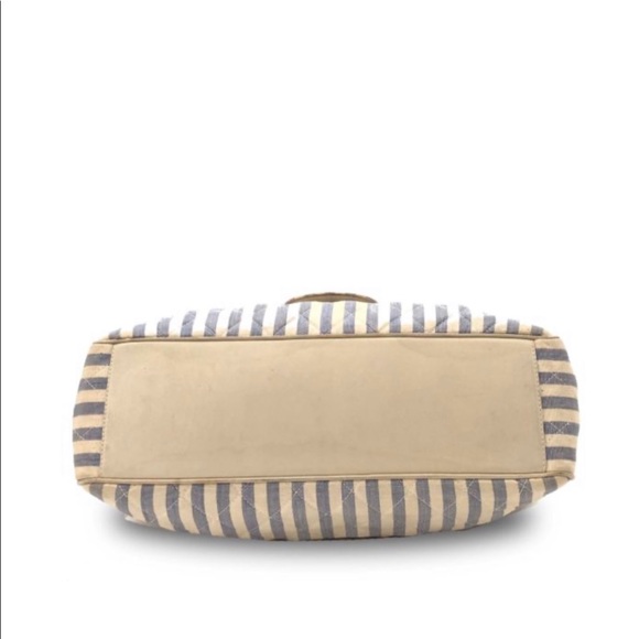 Rare Chanel single flap xxl Jumbo handbag - Picture 4 of 8